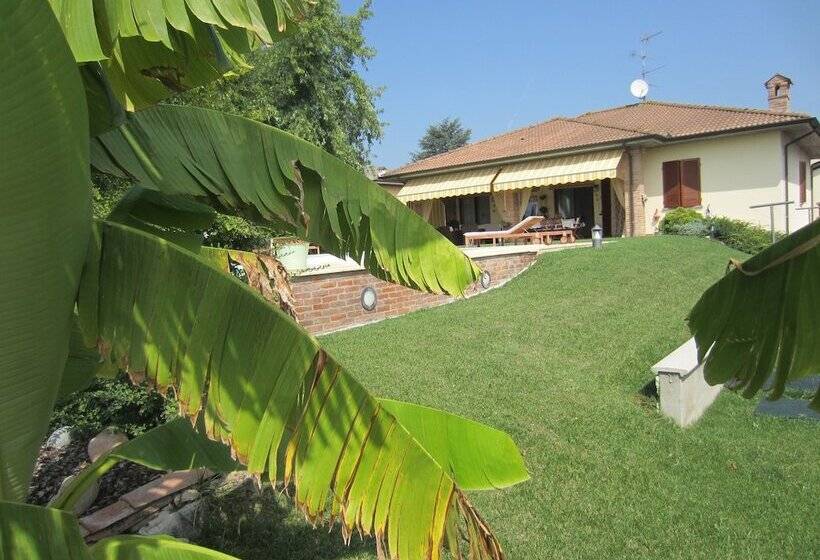 ベッドアンドブレックファースト Marinella B