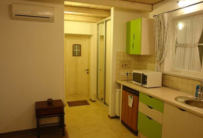 تختخواب و صبحانه Sicilia