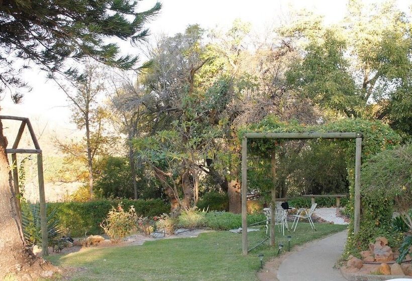 צימר Ukholo Lodge