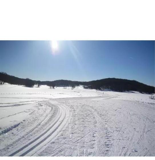 צימר Valreley, Chambres Et Table D Hôtes Eco Friendly Avec Bain Nordique Au Sud Du Massif Du Jura