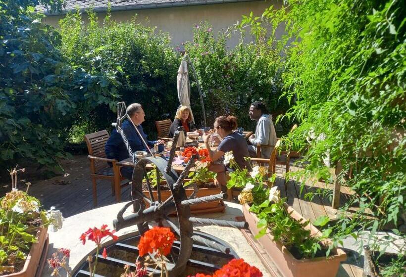 צימר Valreley, Chambres Et Table D Hôtes Eco Friendly Avec Bain Nordique Au Sud Du Massif Du Jura