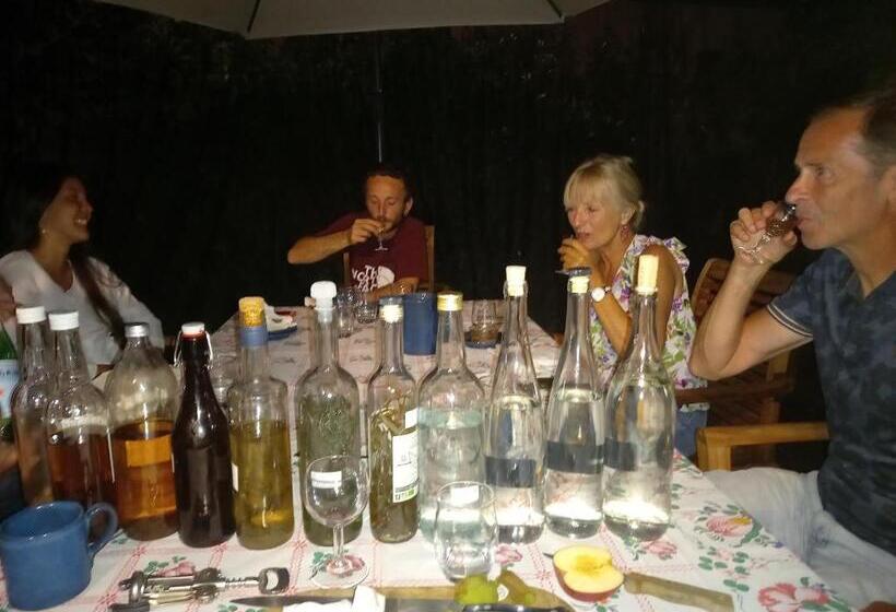 צימר Valreley, Chambres Et Table D Hôtes Eco Friendly Avec Bain Nordique Au Sud Du Massif Du Jura