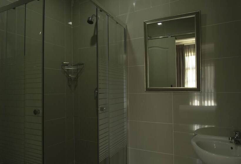 Emthonjeni Bed & Breakfast