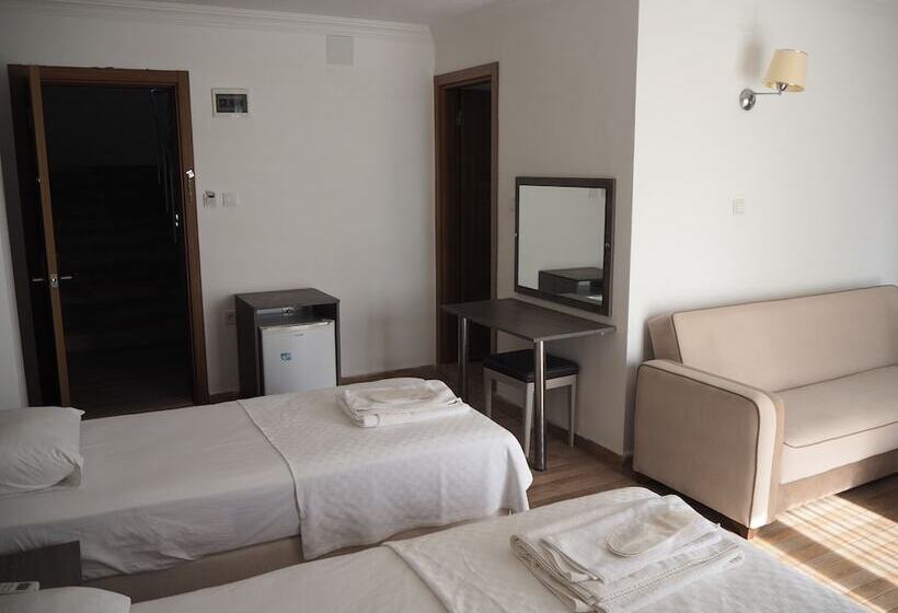 Güneş Yönü Omay Otel