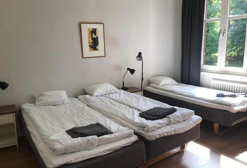 Общежитие Hellidens Slott