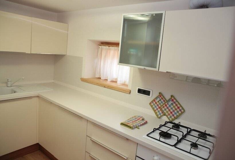 여관 Albergo Diffuso Valcellina E Val Vajont In Claut