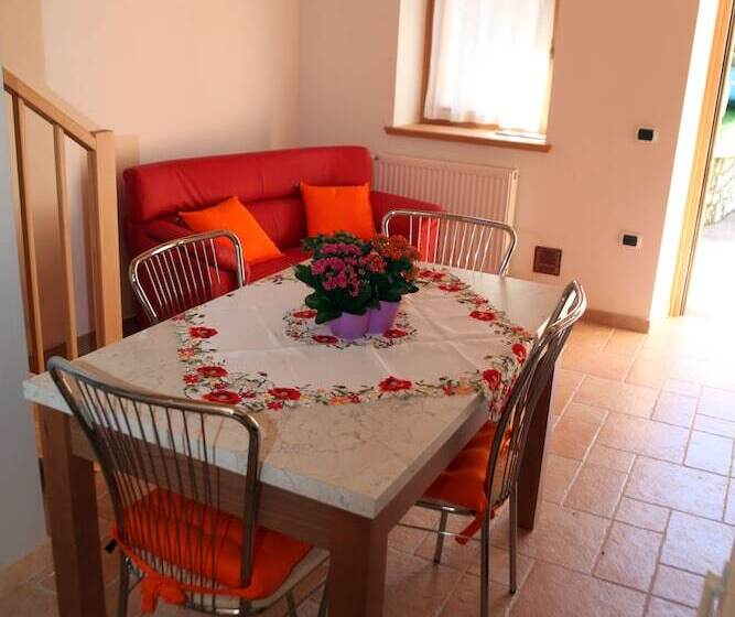 여관 Albergo Diffuso Valcellina E Val Vajont In Claut