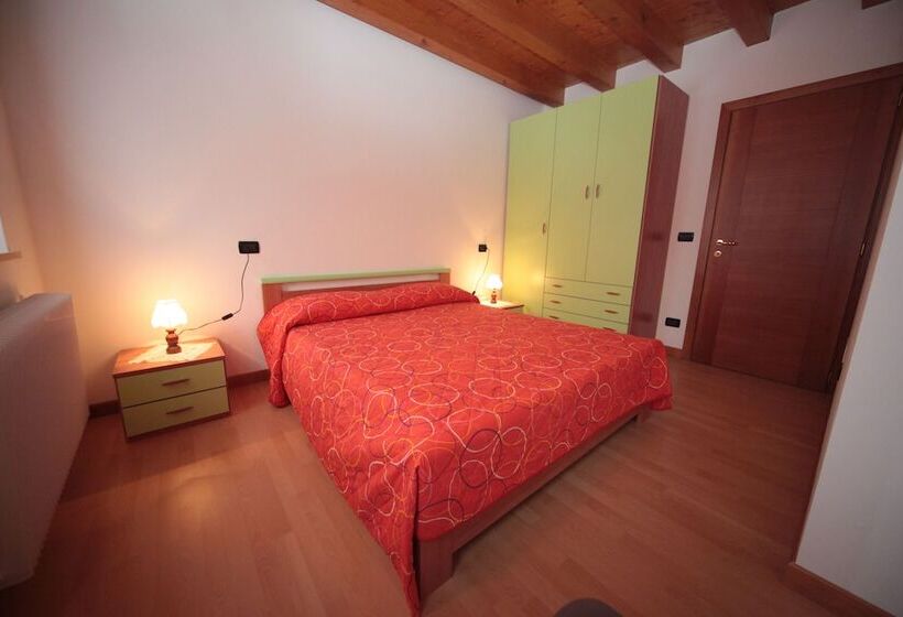 簡易ホテル Albergo Diffuso Valcellina Val Vajont In Cimolais