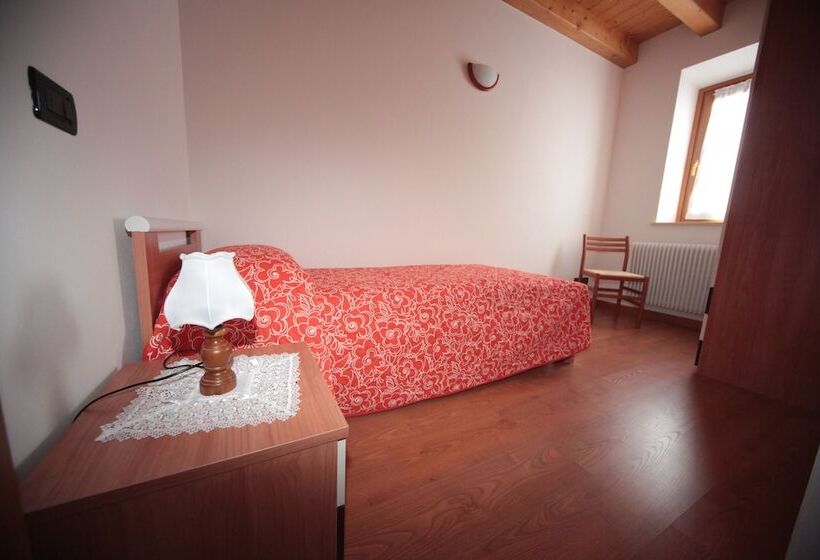 簡易ホテル Albergo Diffuso Valcellina Val Vajont In Cimolais