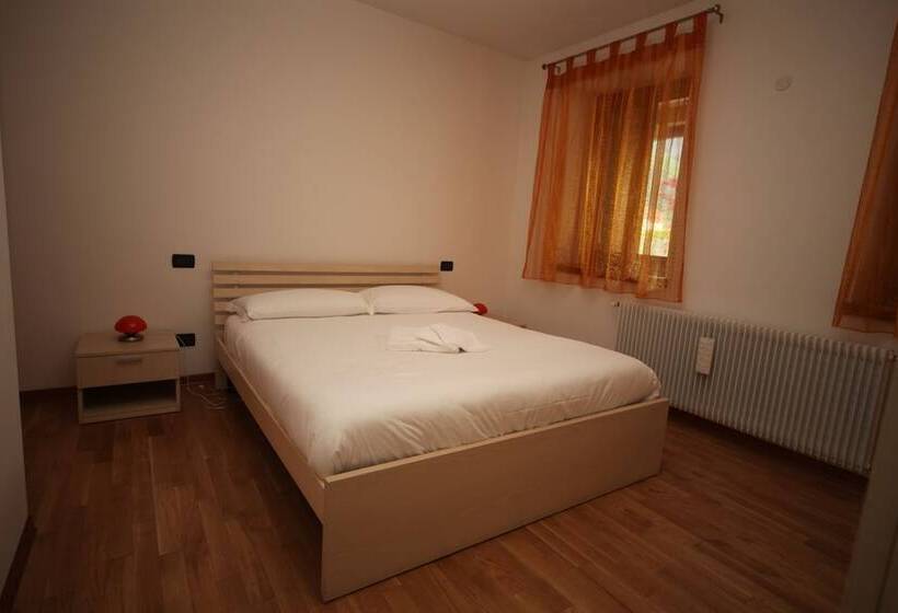 簡易ホテル Albergo Diffuso Valcellina Val Vajont In Cimolais