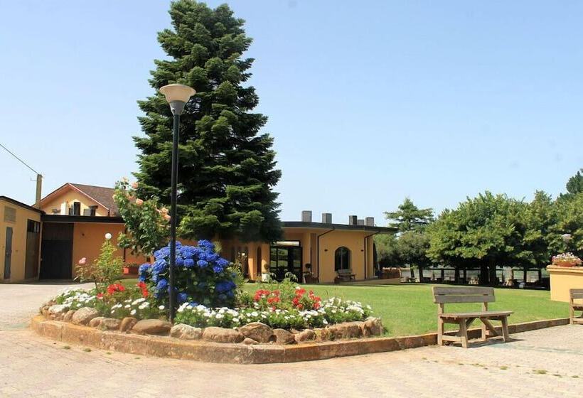 여관 La Giurranda Country Residence