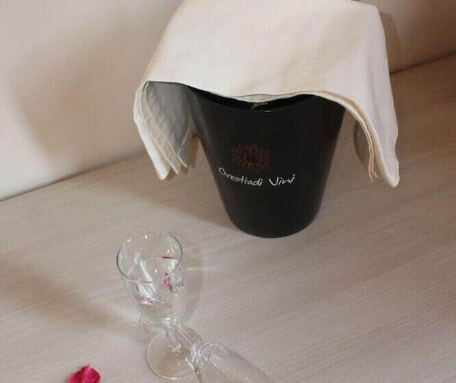 여관 La Giurranda Country Residence