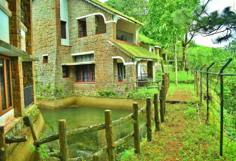 Отель Adrak Summer Sand Hill Resort Vagamon