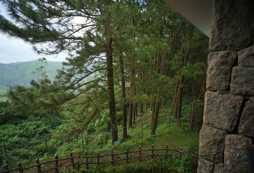 Отель Adrak Summer Sand Hill Resort Vagamon