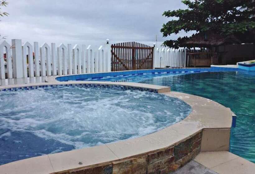 호텔 Agm Beachfront Resort & Resto