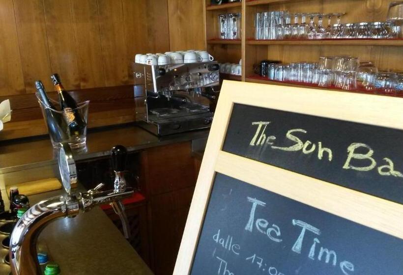 בית מלון כפרי Albergo Al Sole