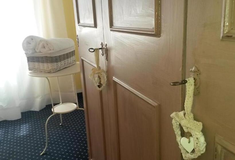 בית מלון כפרי Albergo Al Sole