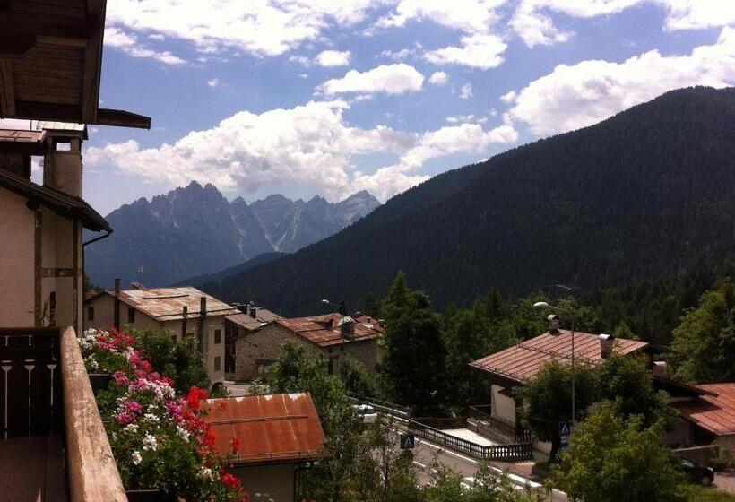 בית מלון כפרי Albergo Al Sole