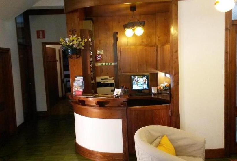 בית מלון כפרי Albergo Al Sole