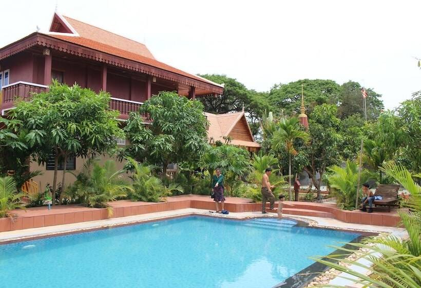 בית מלון כפרי Angkor Rest Villa