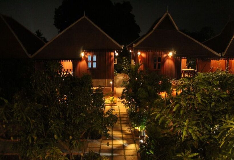בית מלון כפרי Angkor Rest Villa