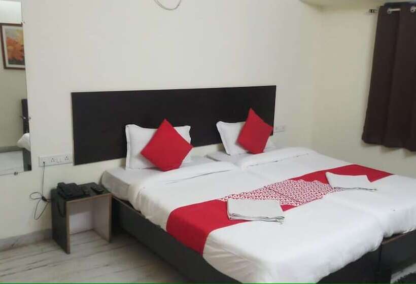 فندق Arjun Pride