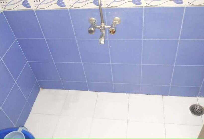 فندق Arjun Pride