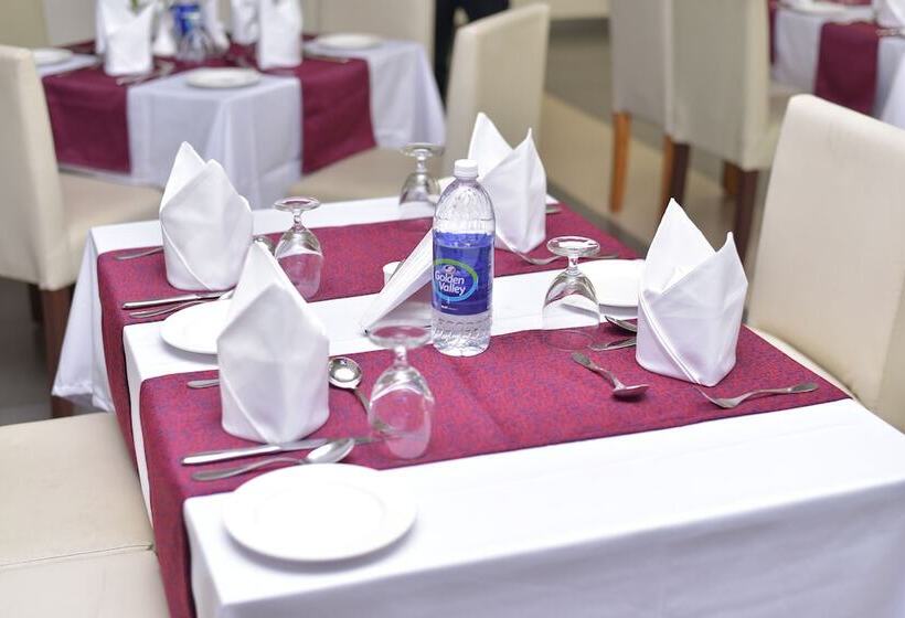 酒店 Armani Residency