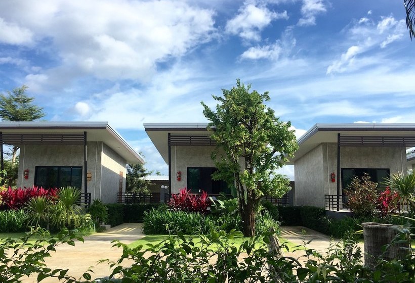 Отель Baiboon Resort