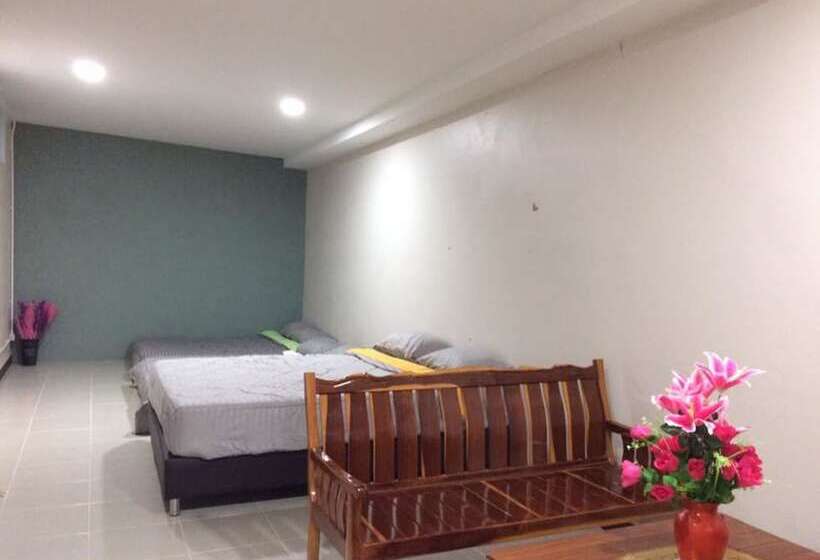 酒店 Bansarapoj Resort