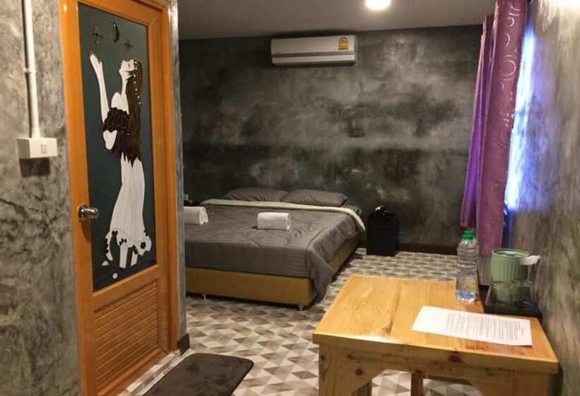 酒店 Bansarapoj Resort