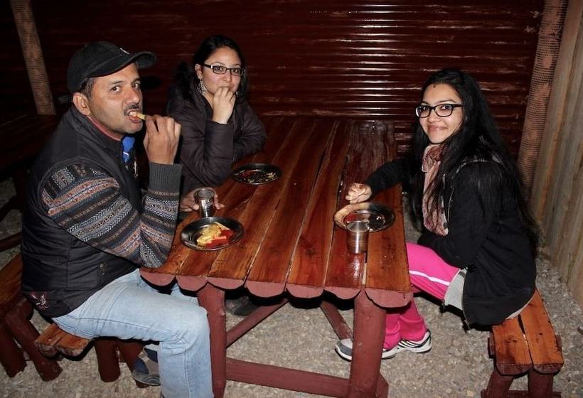 فندق Camp Twilight