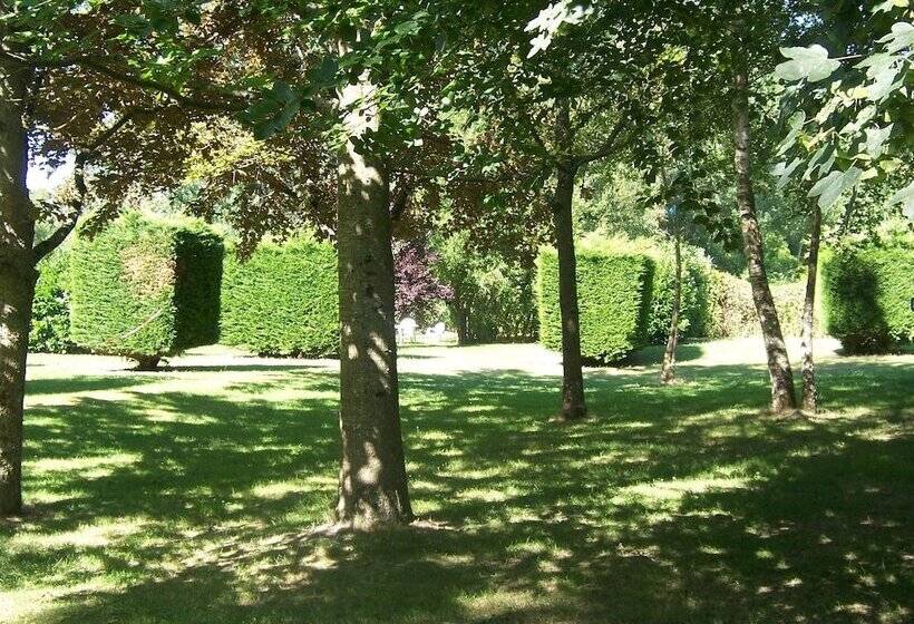 호텔 Camping Les Terrasses De Rivarennes