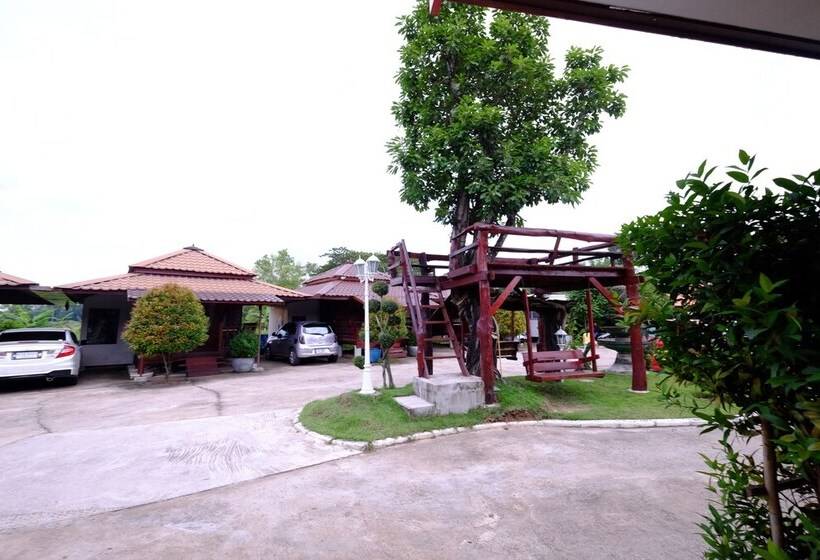 בית מלון כפרי Cherda View