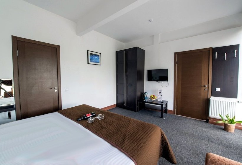 Отель Country Club Davinci Park