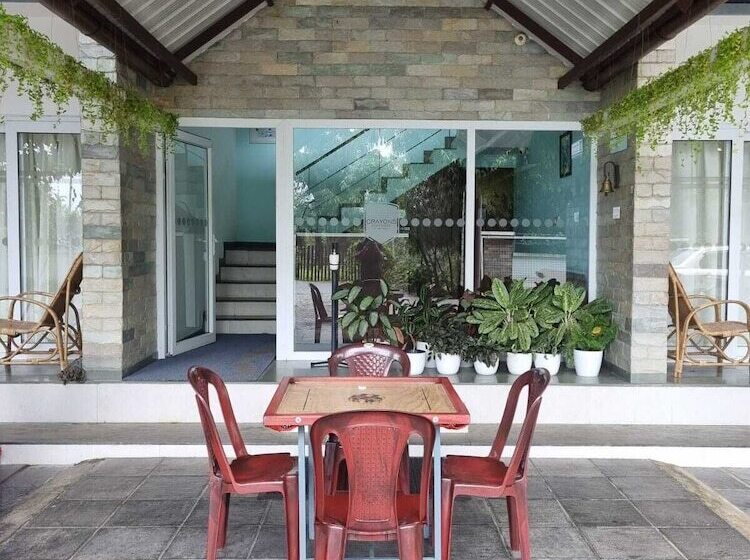 ホテル Crayons Guest House