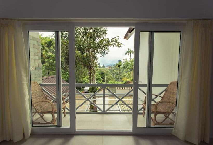 ホテル Crayons Guest House