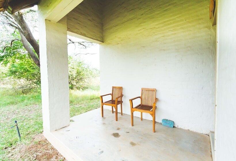 בית מלון כפרי Deruxa Cottages