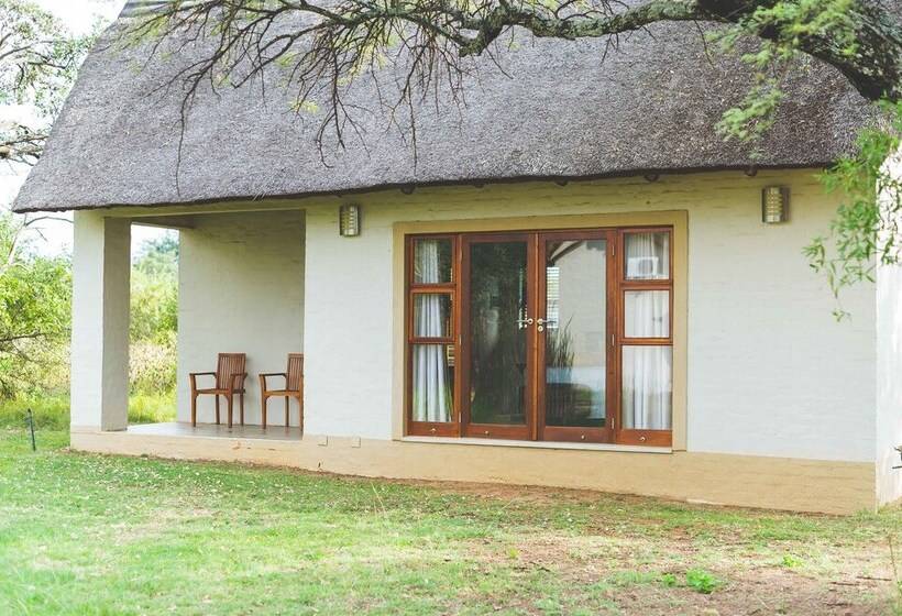 בית מלון כפרי Deruxa Cottages