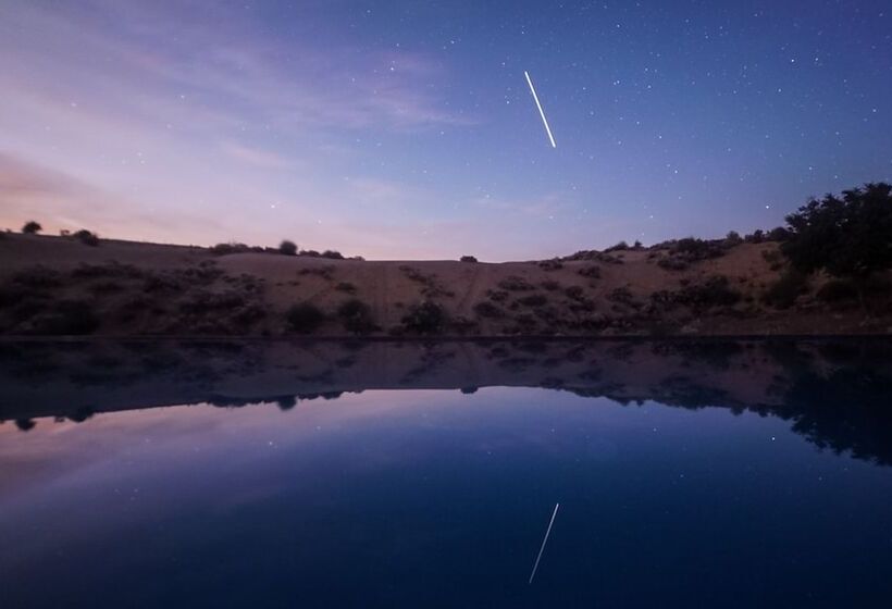 בית מלון כפרי Dhora Desert Resort & Spa By Eight Continents