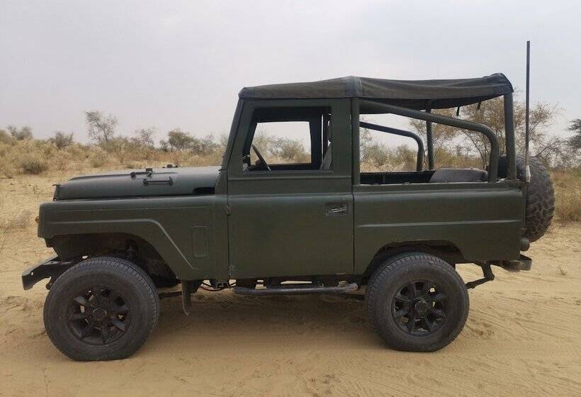 בית מלון כפרי Dhora Desert Resort & Spa By Eight Continents