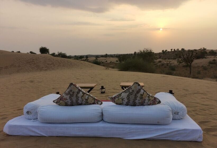 בית מלון כפרי Dhora Desert Resort & Spa By Eight Continents