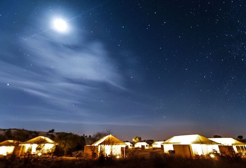 בית מלון כפרי Dhora Desert Resort & Spa By Eight Continents