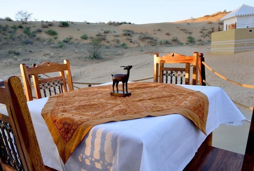 בית מלון כפרי Dhora Desert Resort & Spa By Eight Continents