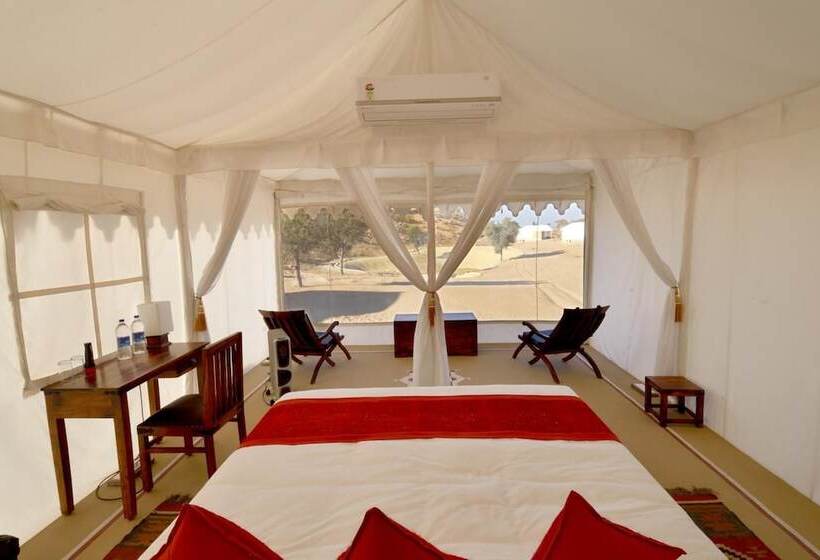 בית מלון כפרי Dhora Desert Resort & Spa By Eight Continents