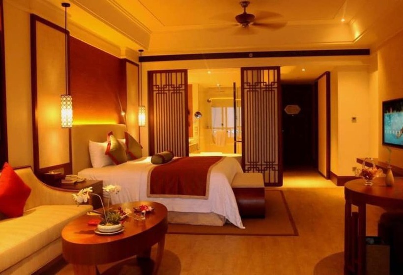 فندق Hainan Qizi Bay New Century Resort