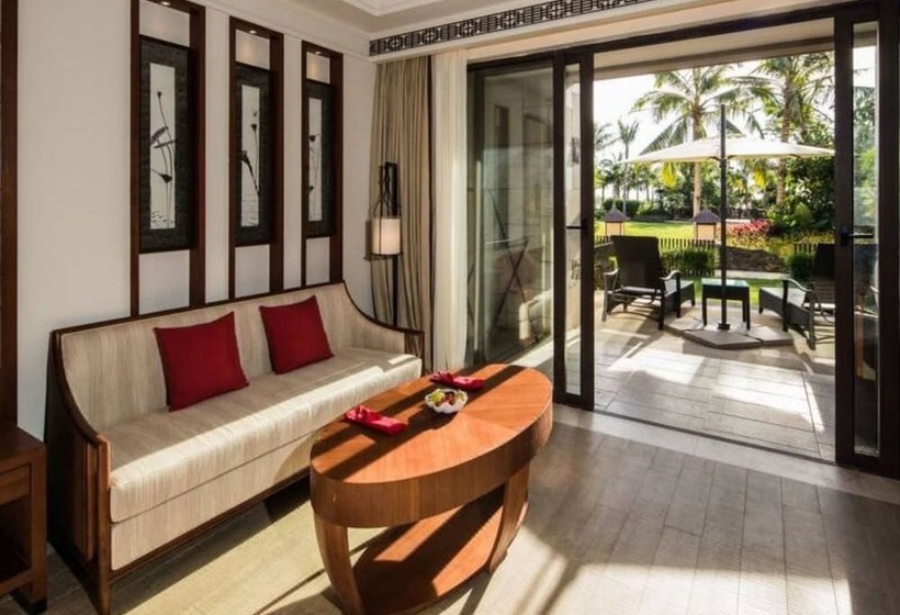 فندق Hainan Qizi Bay New Century Resort