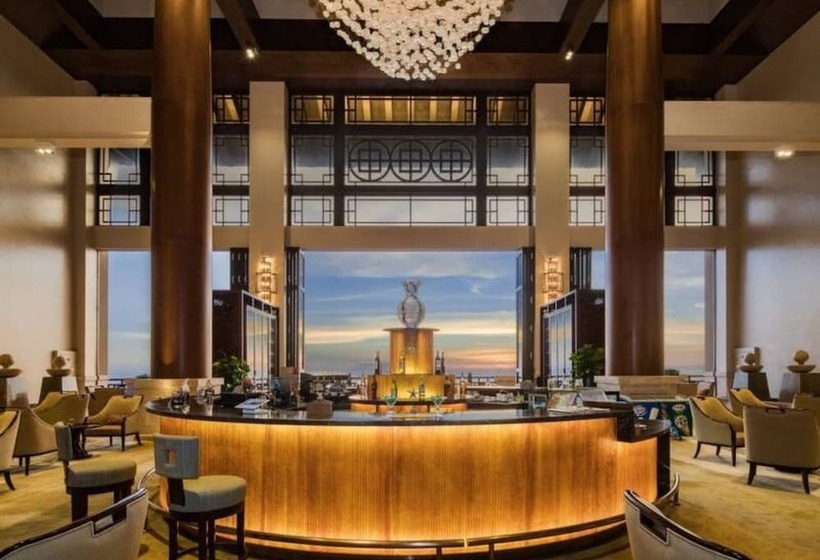 فندق Hainan Qizi Bay New Century Resort