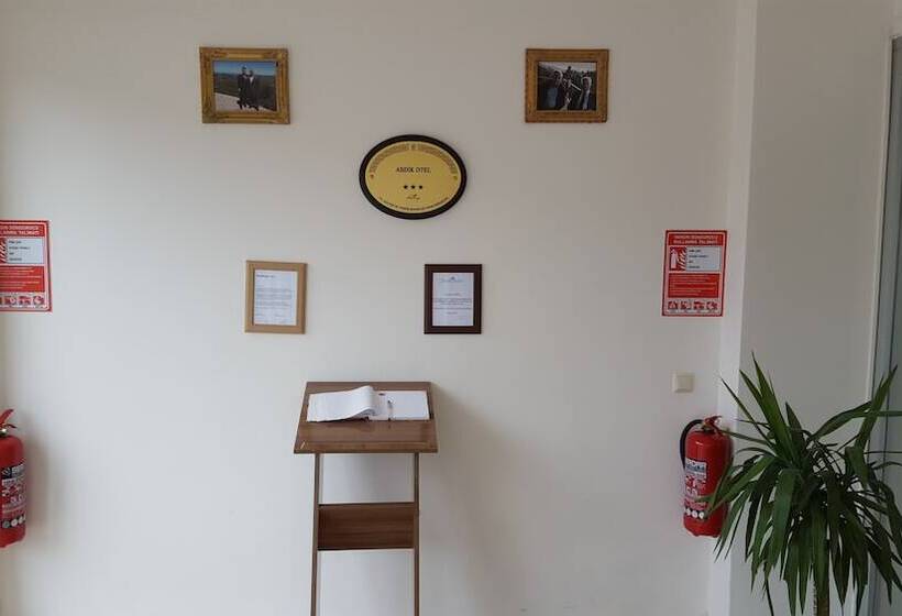 בית מלון כפרי Hasdikoz Abdik