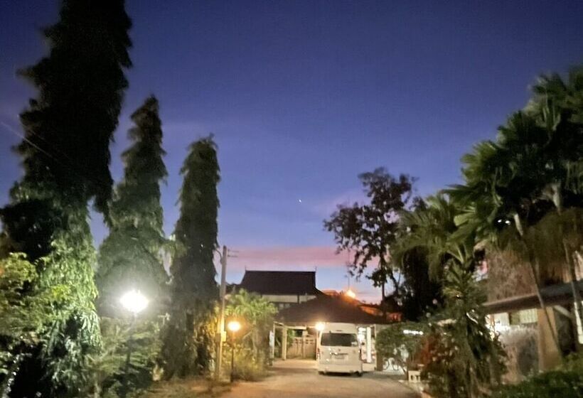 Hotel Huean Wadd Khian Resort